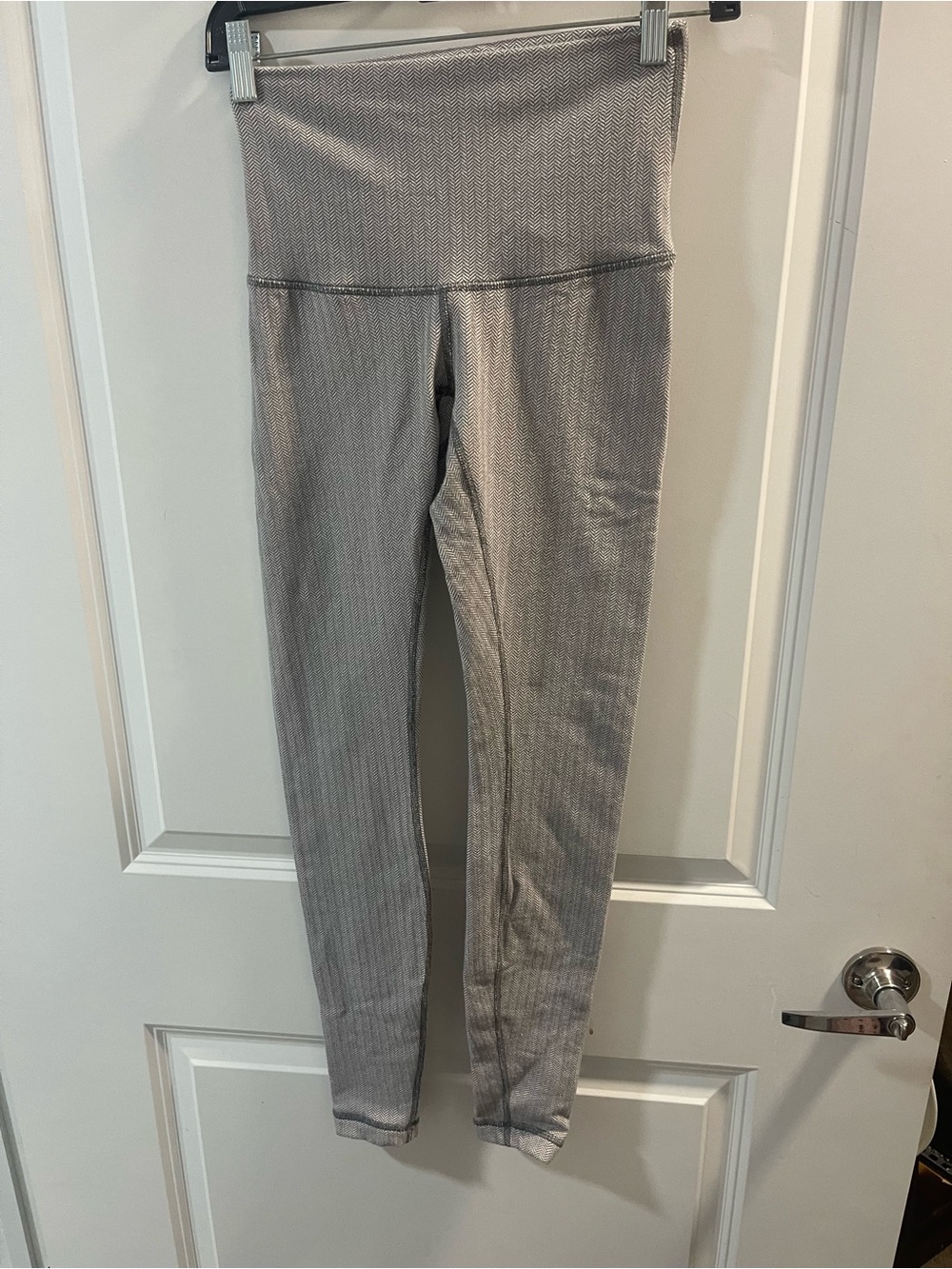 lululemon athletica Ribbed High-Waist Leggings in Light Gray